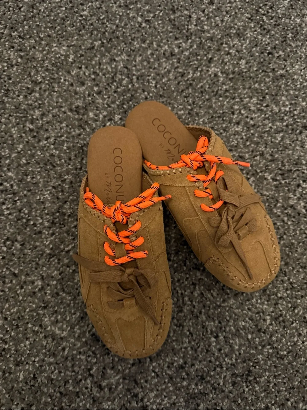 Coconuts by Matisse Brown Suede Loafer Flats with Orange Laces